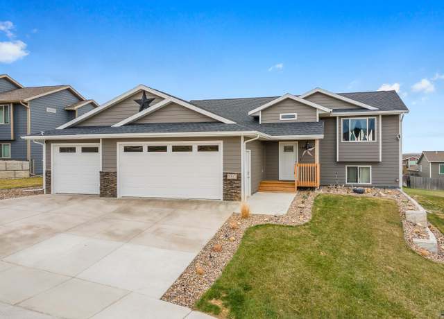 Property at 5317 Silverton St, Rapid City, SD 57703, 4 beds, 3 baths