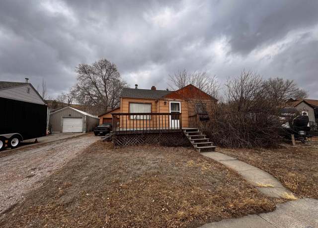 Property at 228 Franklin St, Rapid City, SD 57701, 3 beds, 1.5 baths