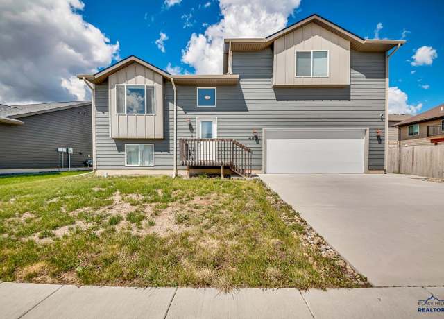 Property at 4931 Tupelo Dr, Raipid City, SD 57701, 3 beds, 3 baths