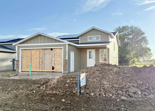 Property at 3861 Haralson Ln, Rapid City, SD 57703, 4 beds, 2 baths