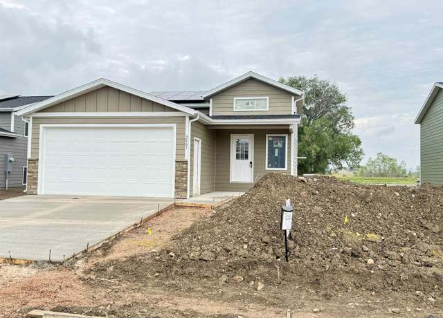 Property at 3861 Haralson Ln, Rapid City, SD 57703, 4 beds, 2 baths