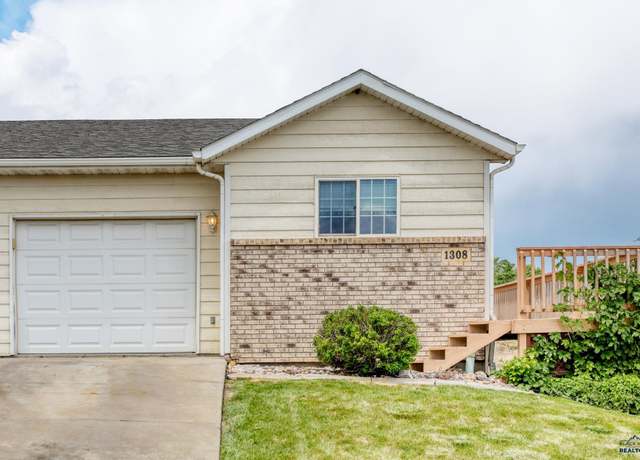 Property at 1308 Sydney Dr, Rapid City, SD 57701, 3 beds, 2 baths