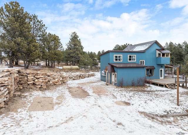 Property at 12166 Hart Rd, Hot Springs, SD 57747, 3 beds, 1 bath