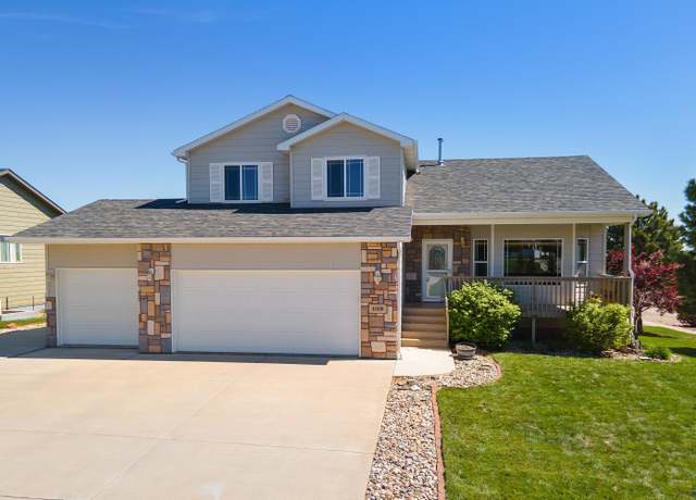 Property at 4300 Donegal Way, Rapid City, SD 57702, 5 beds, 3.5 baths