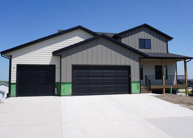 Property at 3042 Rombauer Dr, Rapid City, SD 57703, 3 beds, 3 baths