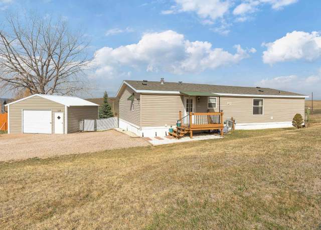 Property at 8008 Cobblestone Ct, Rapid City, SD 57703, 3 beds, 2 baths