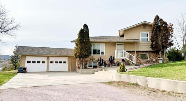 Photo of 304 Valley View Dr, Hot Springs, SD 57747