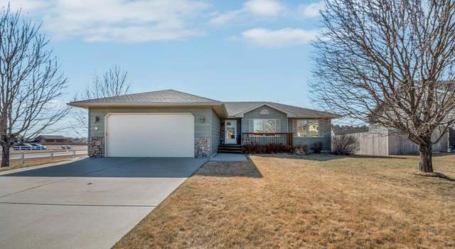 Photo of 7105 Castlewood Dr, Summerset, SD 57718