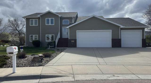 Photo of 6821 Edinborough Ct, Rapid City, SD 57702