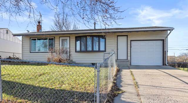 Photo of 406 E Waterloo St, Rapid City, SD 57701