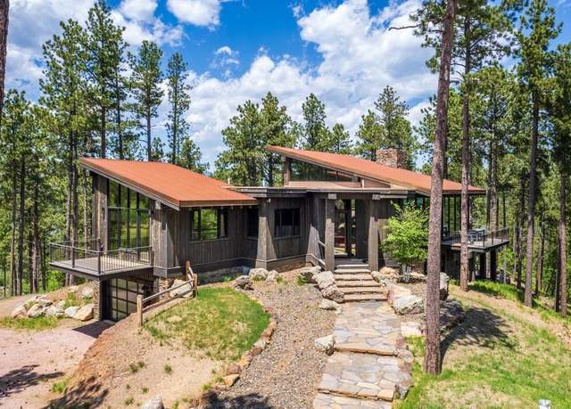 Property at 24472 Trackers Trl, Keystone, SD 57744, 3 beds, 3.5 baths