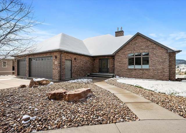 Property at 2121 Mustang Ln, Spearfish, SD 57783, 4 beds, 3 baths