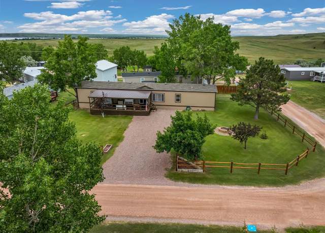 Property at 28149 Sheps Canyon Cv, Hot Springs, SD 57745, 3 beds, 2 baths