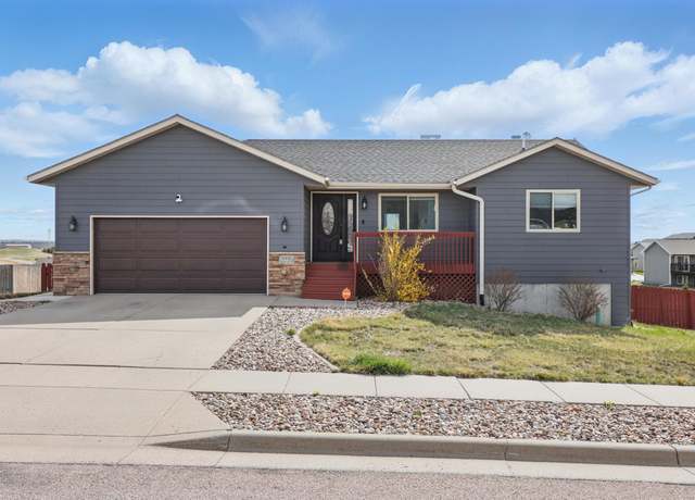 Property at 4406 Titan Dr, Rapid City, SD 57701, 4 beds, 2 baths