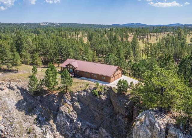 Property at 11928 Woodnote Ln, Custer, SD 57730, 5 beds, 3.5 baths