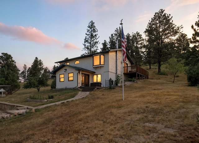 Property at 26896 Battle Mountain Pkwy, Hot Springs, SD 57747, 4 beds, 2 baths