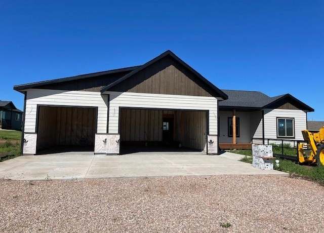 Property at 1420 Bozeman Ct, Spearfish, SD 57783, 3 beds, 2 baths