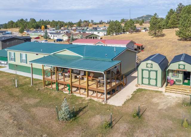 Property at 1833 Wood Lily Ln, Custer, SD 57730, 3 beds, 3 baths