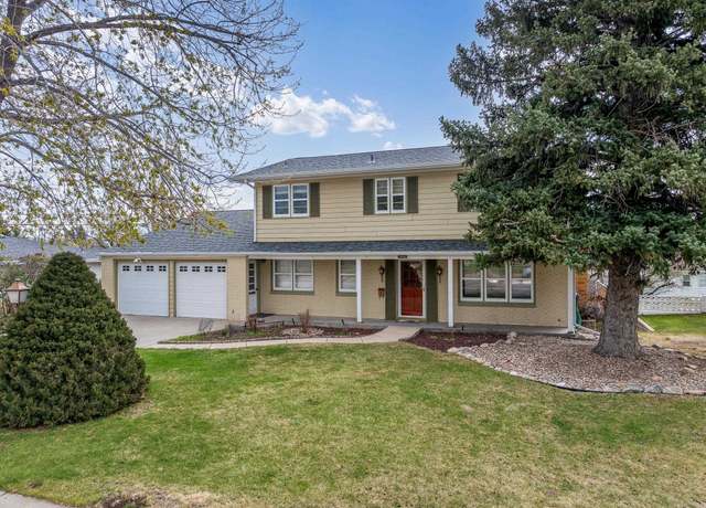 Property at 1916 9th St, Rapid City, SD 57701, 4 beds, 4.5 baths