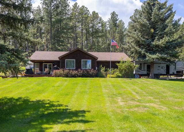 Property at 106 Montgomery St, Custer, SD 57730, 2 beds, 2 baths