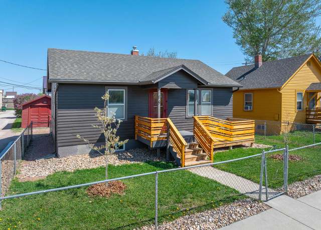 Property at 16 E St. Louis St, Rapid City, SD 57701, 4 beds, 1 bath