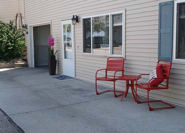 Property at 885 C E Minnesota St, Rapid City, SD 57701, 2 beds, 1 bath
