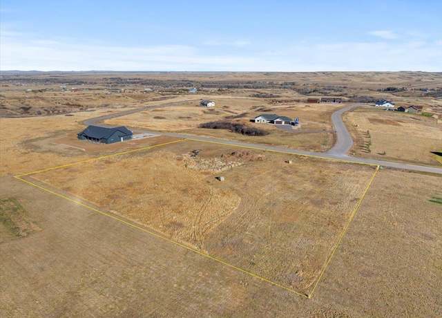 Property at Lot 2/ BLK 8 Double Tree Cir, Belle Fourche, SD 57717