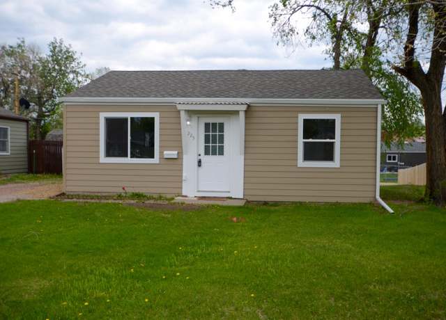 Property at 225 E St. Francis St, Rapid City, SD 57701, 2 beds, 1 bath