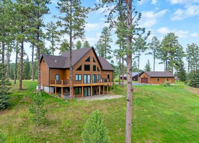 Property at 11132 Bogey Cir, Lead, SD 57754, 5 beds, 3.5 baths