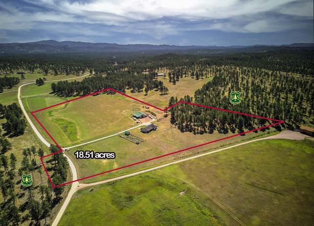 Property at 12073 Fox Ridge Rd, Custer, SD 57730, 3 beds, 2.5 baths