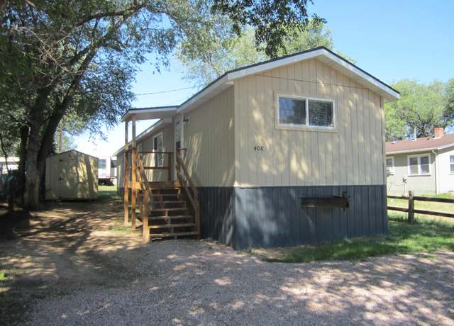 Property at 408 21st St, Hot Springs, SD 57747, 3 beds, 1 bath