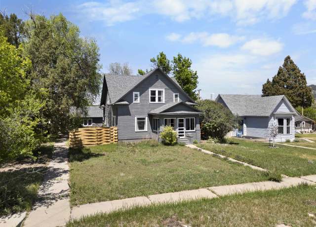 Property at 1646 Albany Ave, Hot Springs, SD 57747, 4 beds, 2 baths