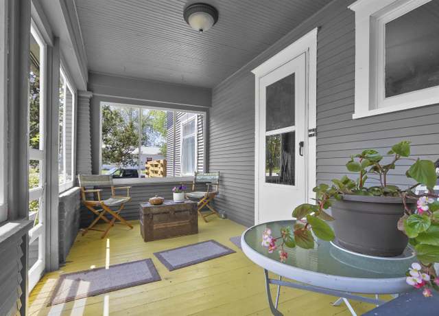 Property at 1646 Albany Ave, Hot Springs, SD 57747, 4 beds, 2 baths
