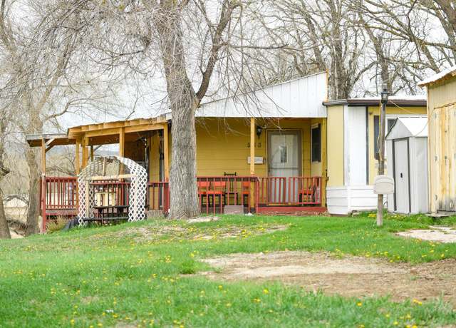 Property at 533 7th St, Sturgis, SD 57785, 3 beds, 1 bath