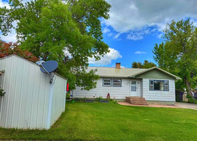 Property at 1015 E Warren St, Sundance, WY 82729, 3 beds, 2 baths
