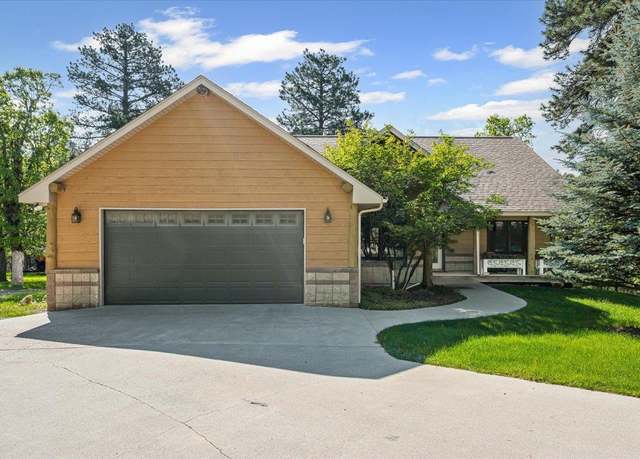 Property at 20772 Mountain Ct, Sturgis, SD 57785, 5 beds, 3.5 baths