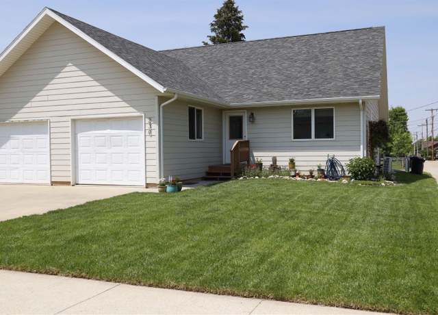 Property at 230 W Michigan St, Spearfish, SD 57783, 4 beds, 3 baths
