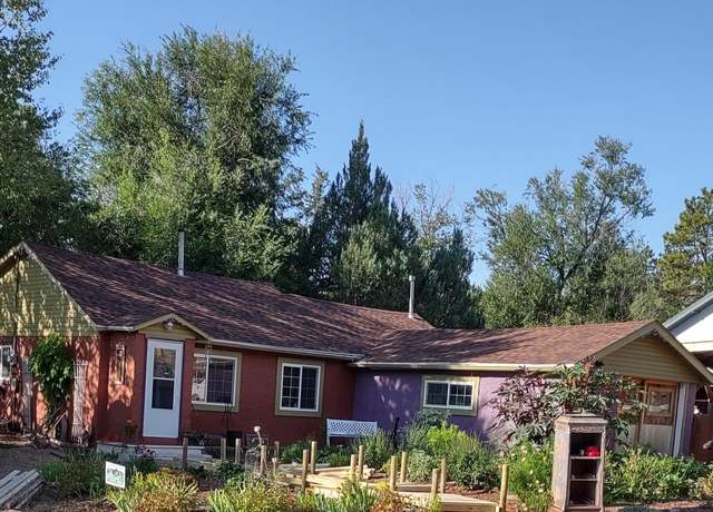 Property at 2145 Minnekahta Ave, Hot Springs, SD 57747, 1 bed, 1 bath