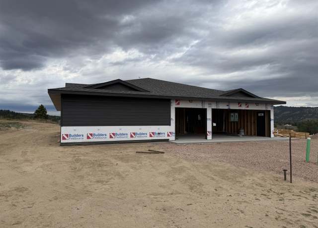 Property at 225 Meadowlark Dr, Hot Springs, SD 57747, 3 beds, 2 baths
