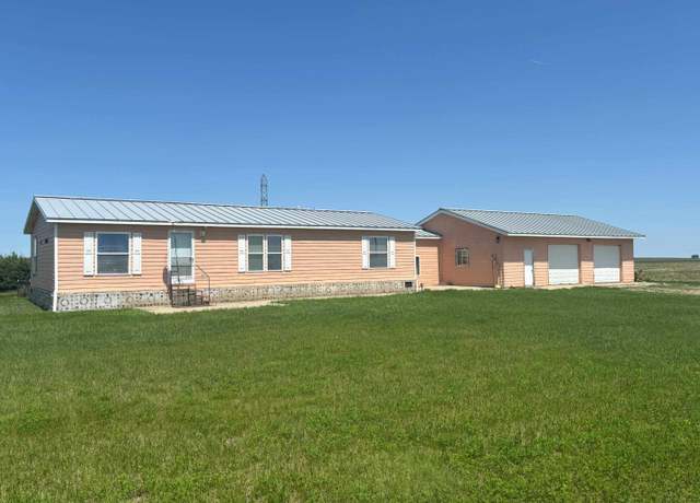 Property at 30030 Highway 14, Pierre, SD 57501, 3 beds, 2 baths