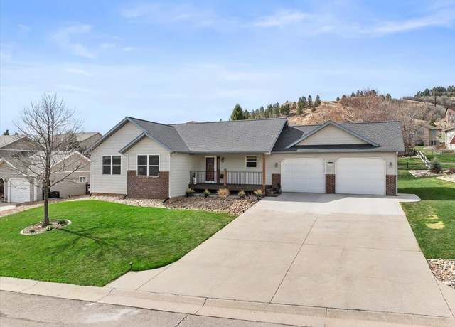 Property at 1928 Stampede Dr, Spearfish, SD 57783, 4 beds, 3 baths