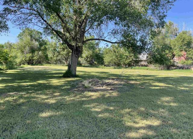 Property at 200 N 1st Ave, Edgemont, SD 57735