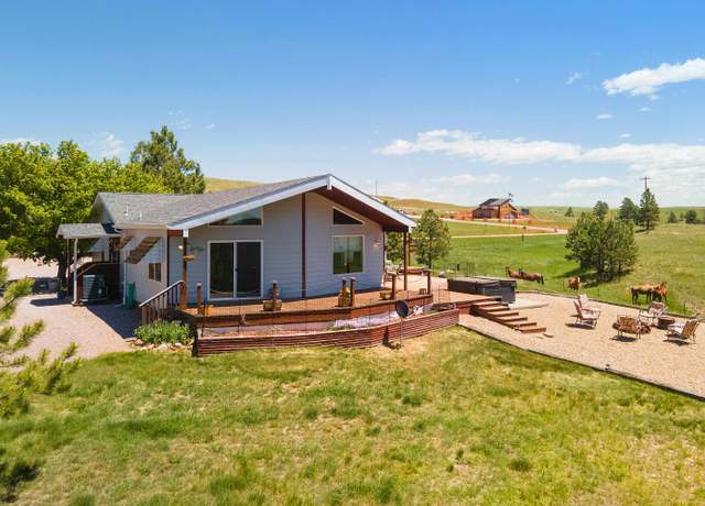 Property at 26925 Battle Mountain Pkwy, Hot Springs, SD 57747, 3 beds, 2 baths
