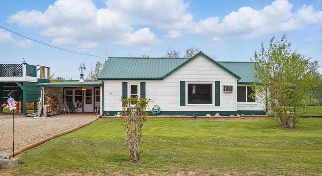 Photo of 810 2nd St, Nisland, SD 57762