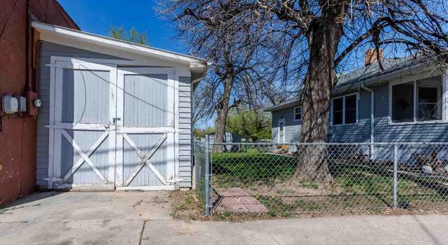 Photo of 1007 Elkhorn St, Belle Fourche, SD 57717
