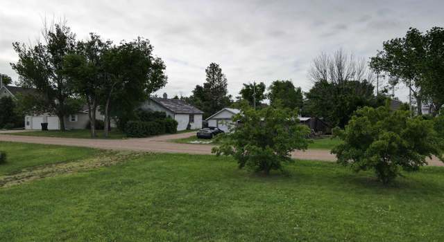 Photo of 418 7th St, Newell, SD 57760