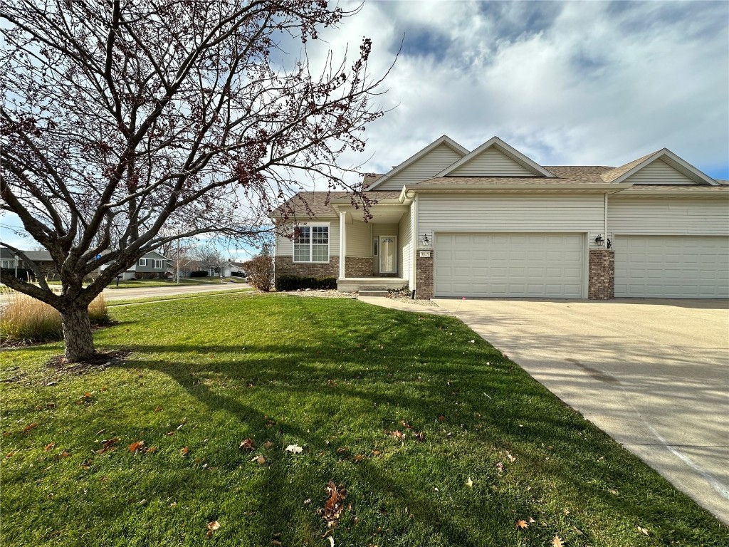 3045 Somerbrook Ln, Marion, IA 52302 MLS 2307798 Redfin