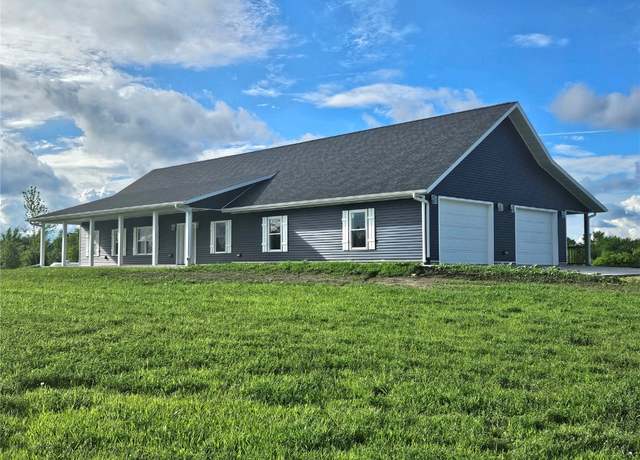 Property at 7936 217th Ave, Martelle, IA 52305, 5 beds, 2.5 baths