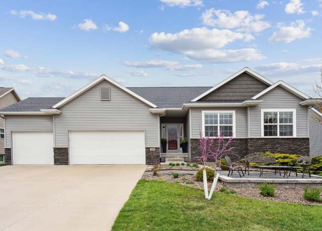 Property at 1444 Lindenbrook Ln, Marion, IA 52302, 4 beds, 3 baths