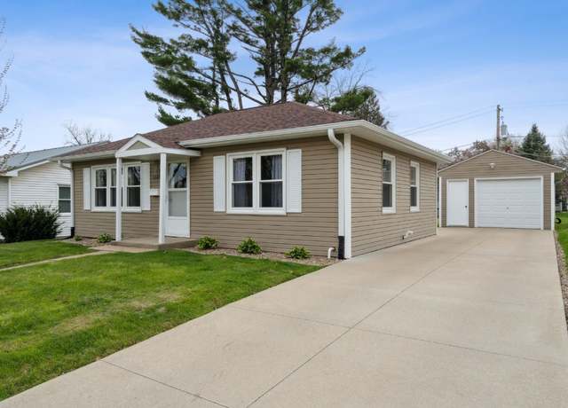Property at 1129 Washington Dr, Marion, IA 52302, 2 beds, 1 bath